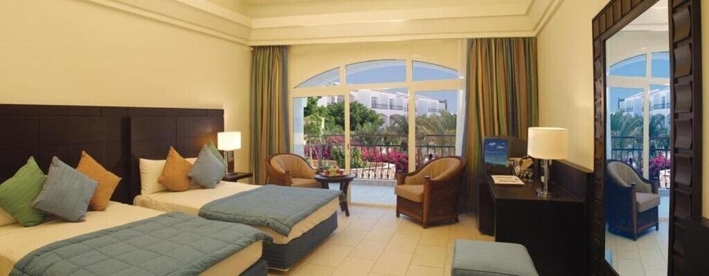 Зображення Reef Oasis Blue Bay Resort 5*