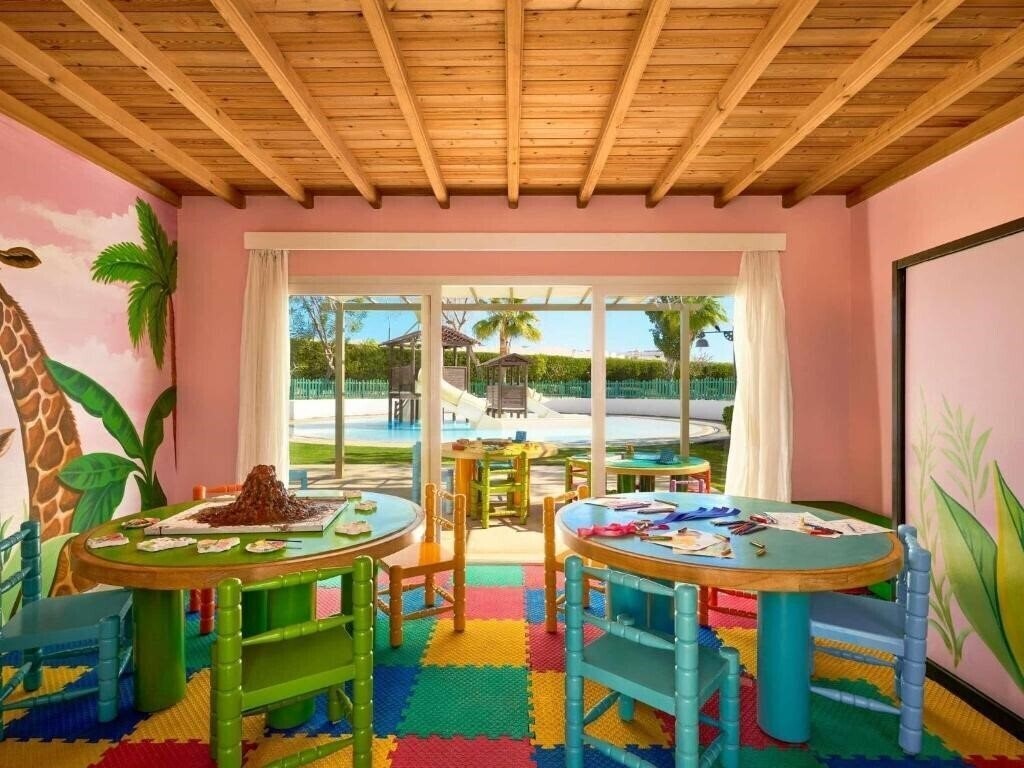Фотография Novotel Beach 5*