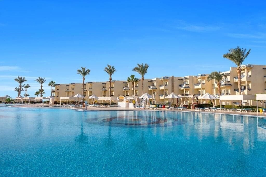 Готель Grand Oasis Resort 4*