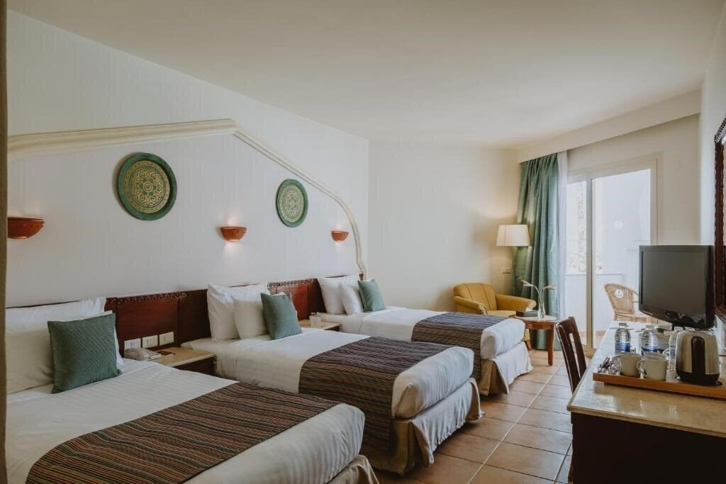 Фотография Baron Palms Resort 5*