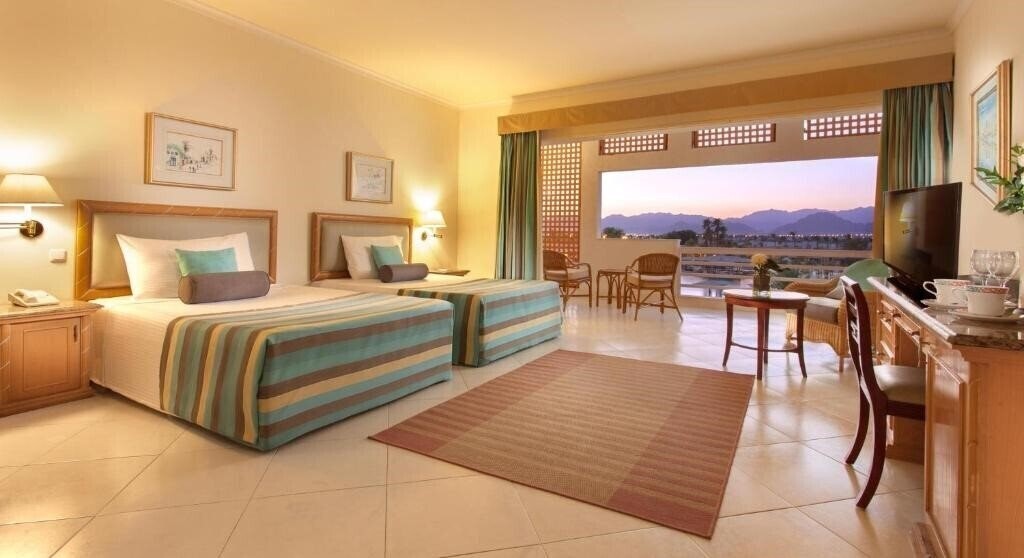 Изображение Pickalbatros Golf Beach Resort (ex. Golf Beach Resort Managed by Rixos, Jolie Ville Golf & Resort ) 5*