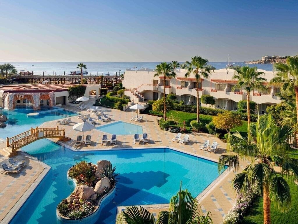 Готель Naama Bay Promenade Beach Resort (ex. Marriott Sharm Beach Front) 5*