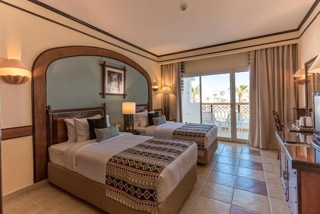Фото Sunrise Remal Resort (ex. Melton Tiran Sharm El Sheikh, Tiran Island) 4*