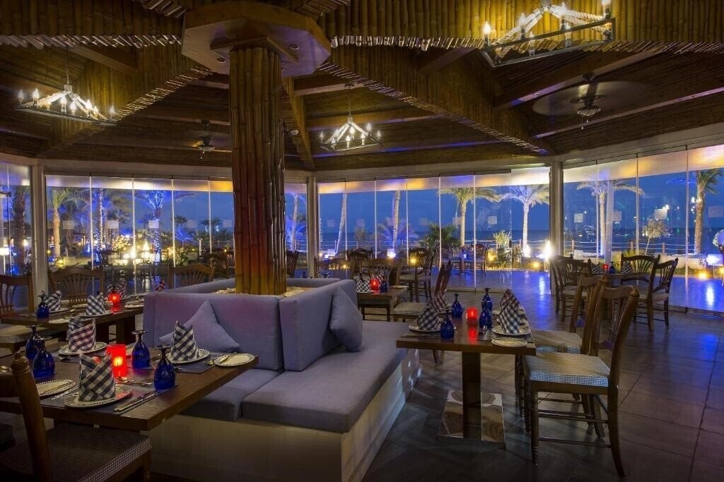 Фотография Posh Club by Sunrise Montemare Resort 5*