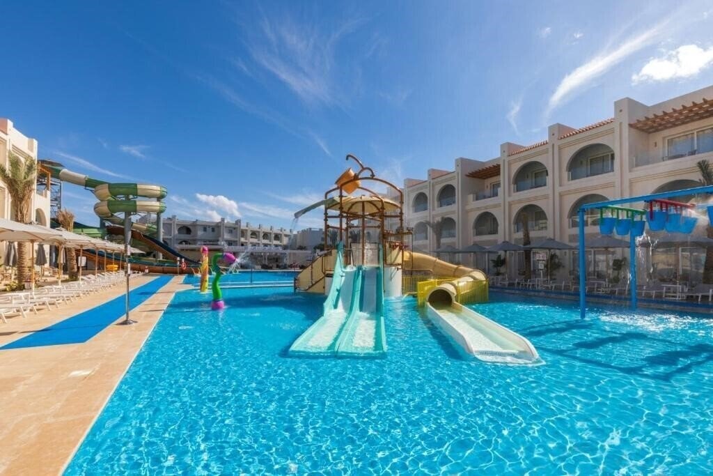 Картинка Posh Club by Sunrise Montemare Resort 5*