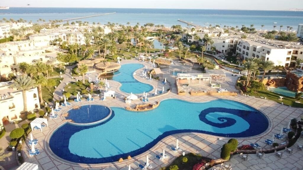 Готель Regency Plaza Aqua Park & SPA 5*