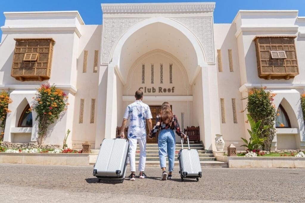 Фотографія Club Reef Resort 4*