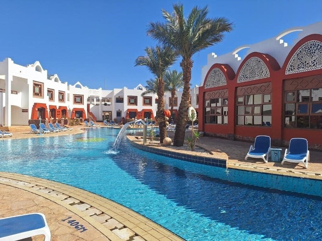 Отель Sharm Inn Amarein 4*