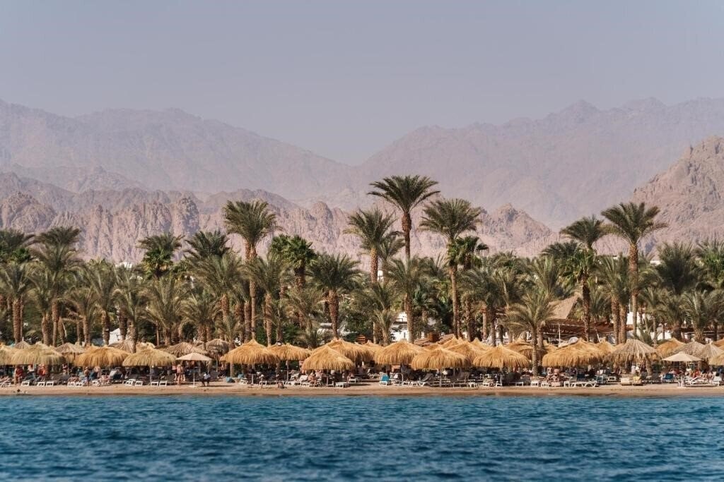 Готель Jaz Fayrouz Resort 4*