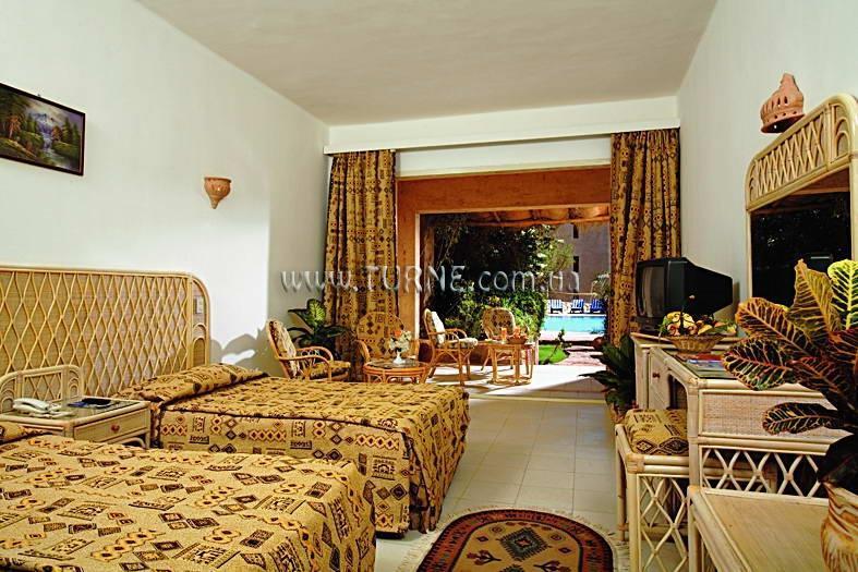 Готель Zouara Hotel (ex. Zouara Sharm Hotel, Zouara Hotel Dolphin) 4*