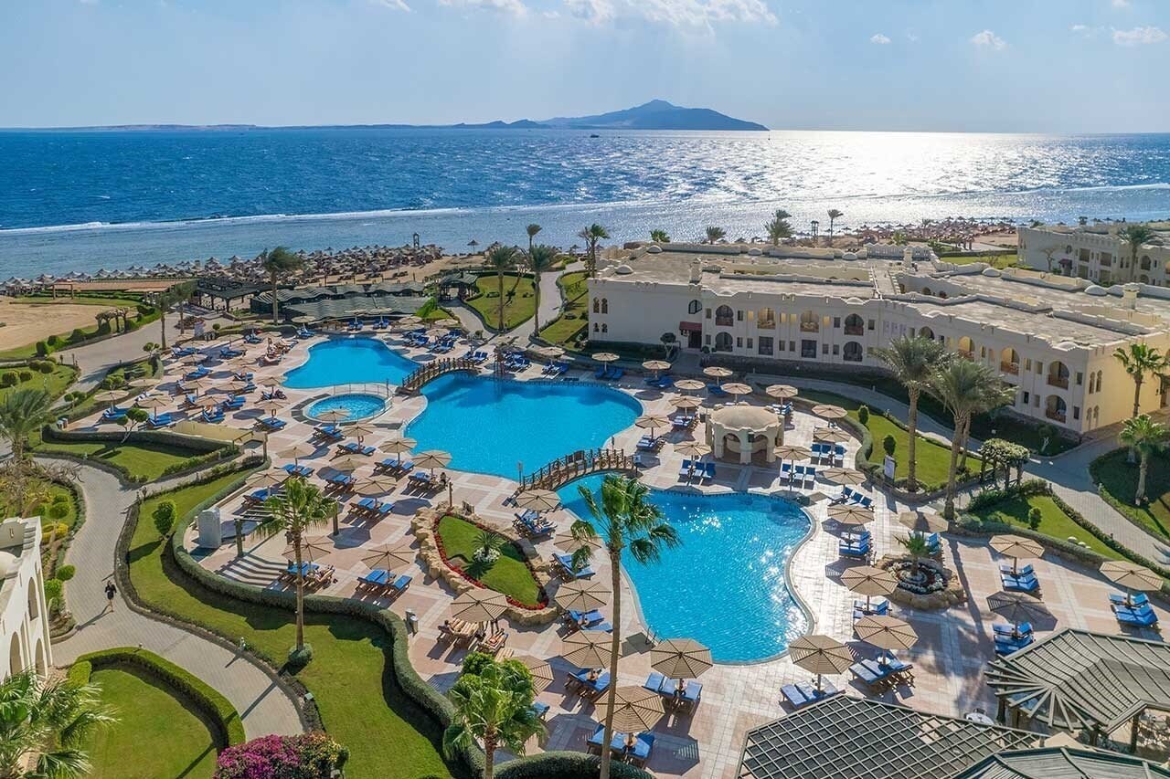 Готель Charmillion Club Resort 5*