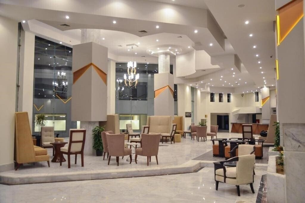Изображение Swiss Heaven Sharming Inn Hotel 4*