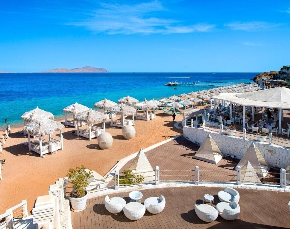 Фото Sunrise Arabian Beach Resort 5*