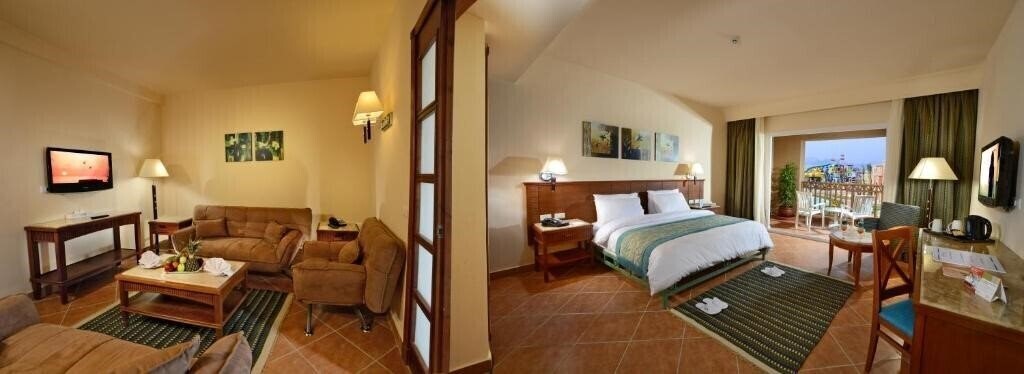 Фото Charmillion Club Aqua Park (ex. Sea Club Aqua Park Resort) 5*