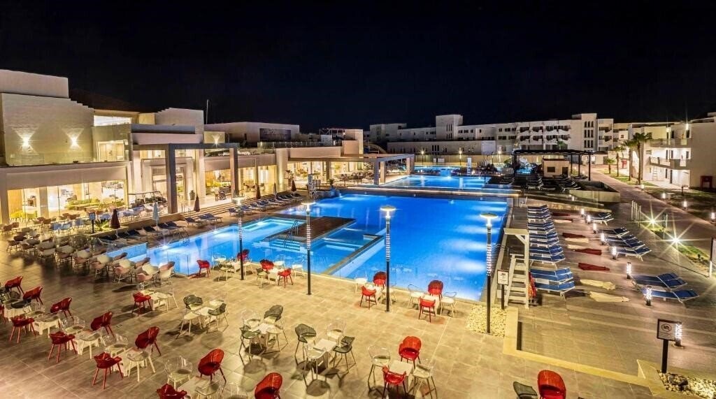 Зображення Amarina Abu Soma Resort & Aqua Park (ex. Riviera Plaza Abu Soma) 5*