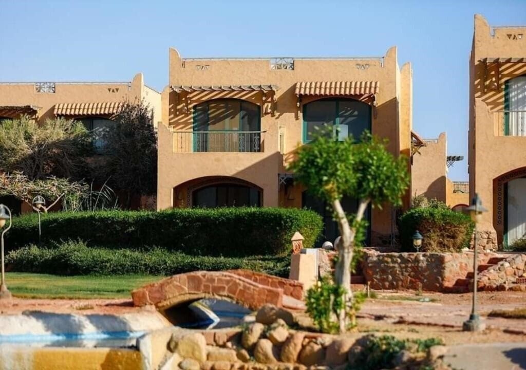 Картинка La Hacienda Beach Resort 4*