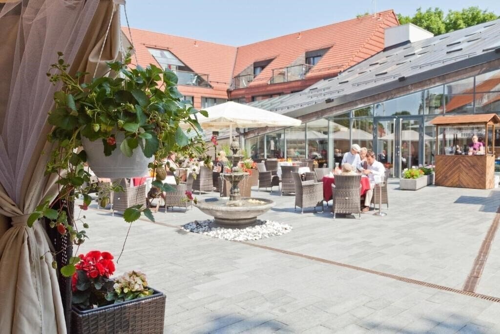 Картинка Grand Rose Spa 4*