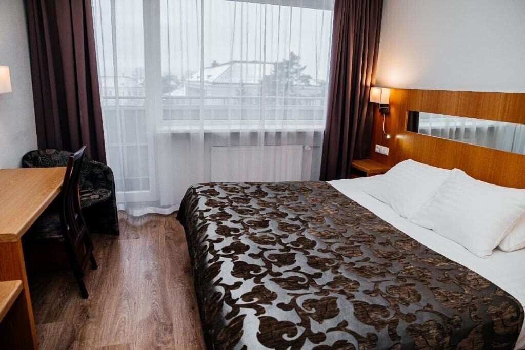 Фото Parnu 3*