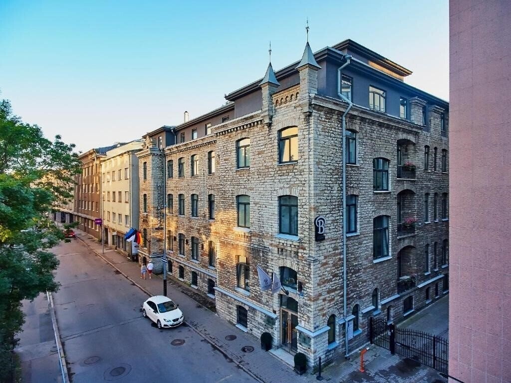 Картинка St. Barbara 3*