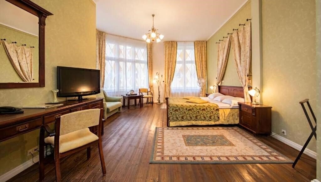 Готель Taanilinna Hotel 4*