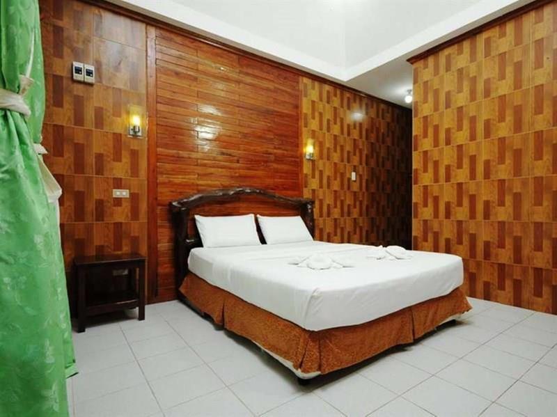 Зображення Dumaluan Beach Resort 3*