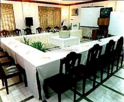 Фотографія Bohol Beach Club 3*
