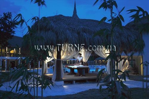 Готель Panglao Bluewater Beach Resort 4*