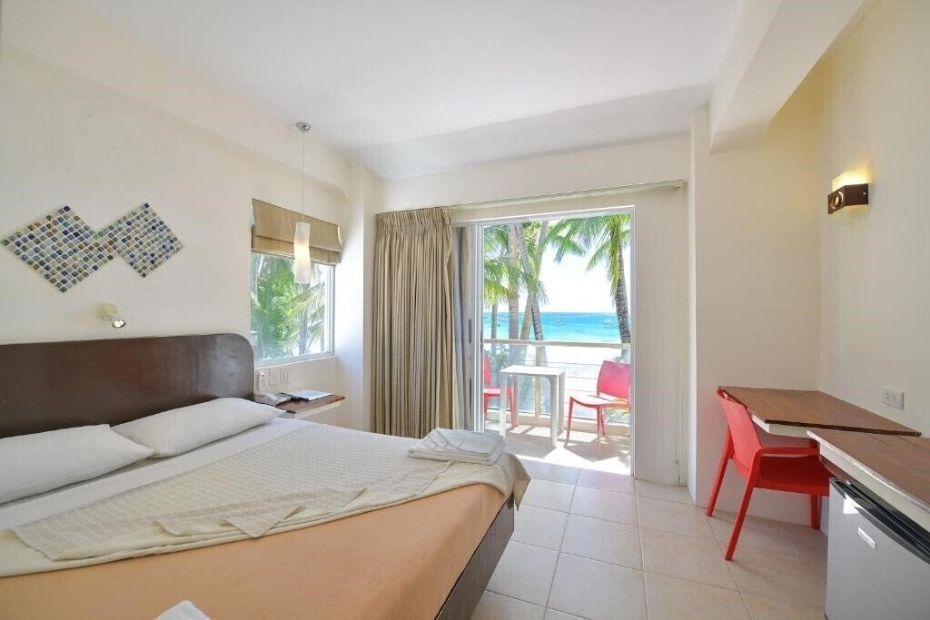 Готель Hey Jude South Beach 3*