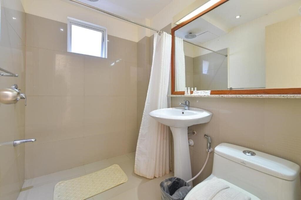 Фото Hey Jude South Beach 3*