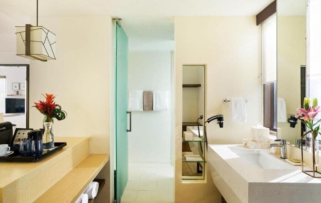 Фотографія Discovery Shores Boracay 5*
