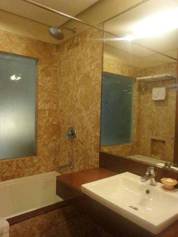 Фотография Crown Regency Beach Resort 3*