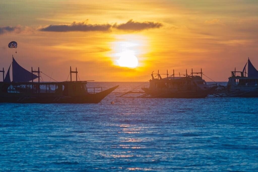 Картинка Sheridan Villas Boracay Station 3 3*