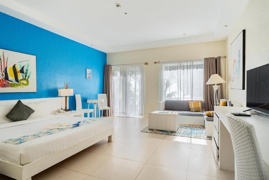 Картинка Le Soleil De Boracay Beach Resort 4*
