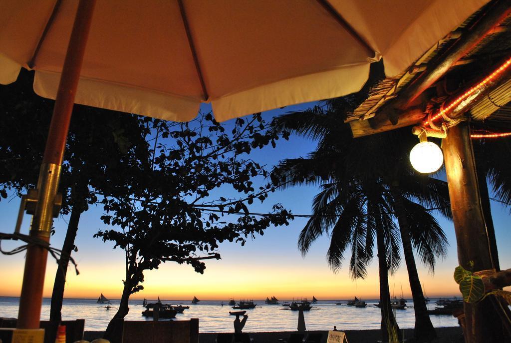 Картинка Surfside Boracay Resort 3*