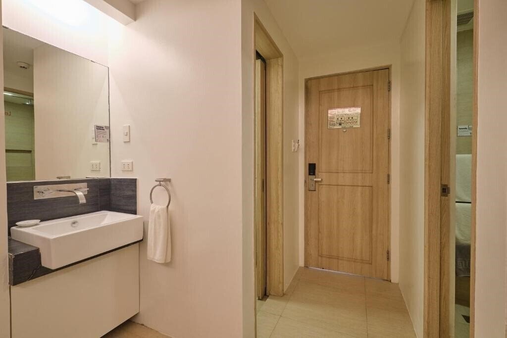 Фото The Tides Boracay 3*