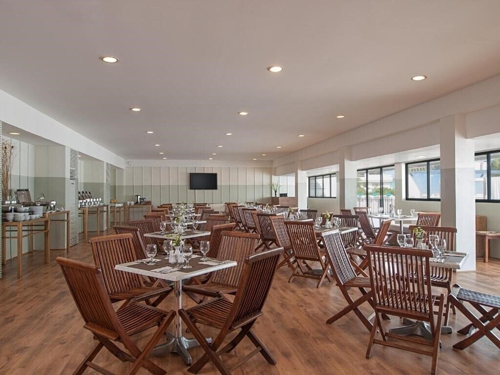 Зображення The Tides Boracay 3*