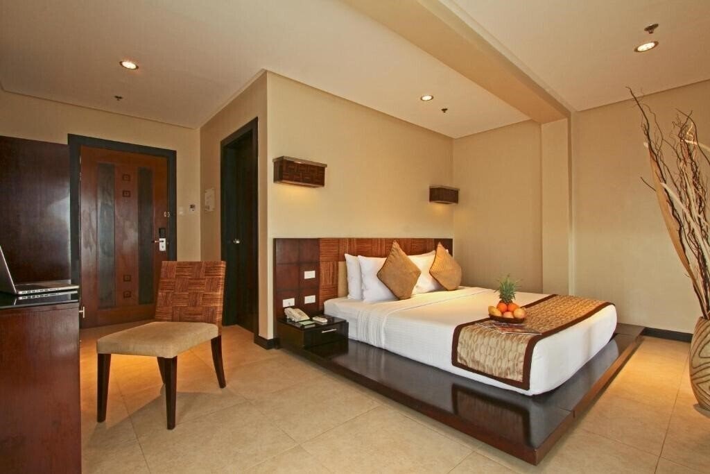Фото Two Seasons Boracay 4*