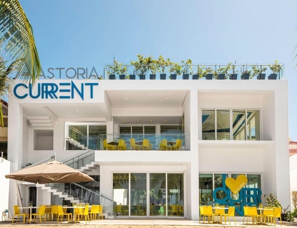 Отель Astoria Current 4*