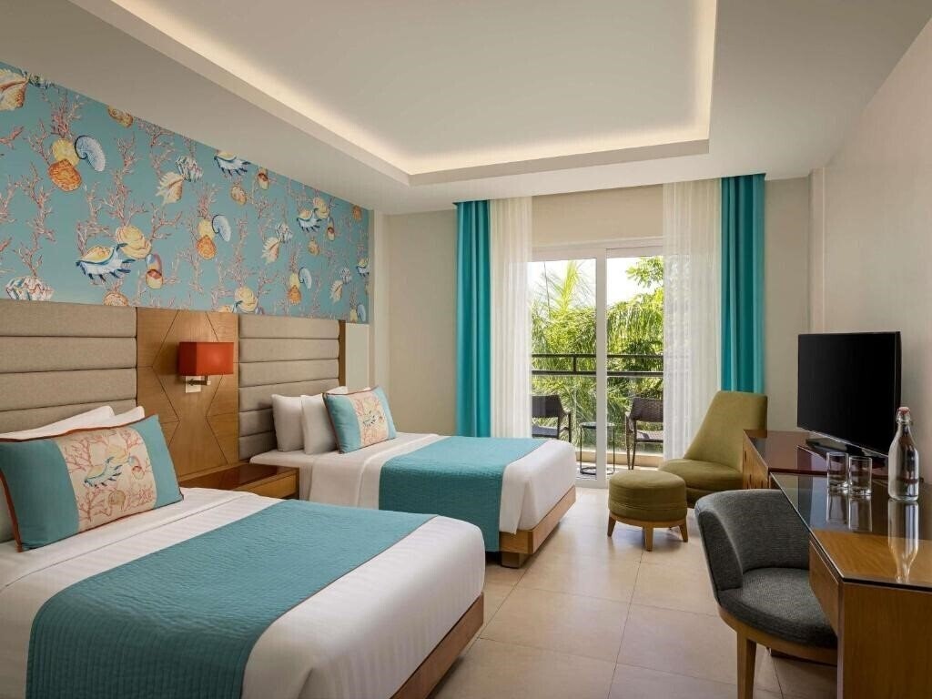 Фото Movenpick Resort & SPA Boracay 5*