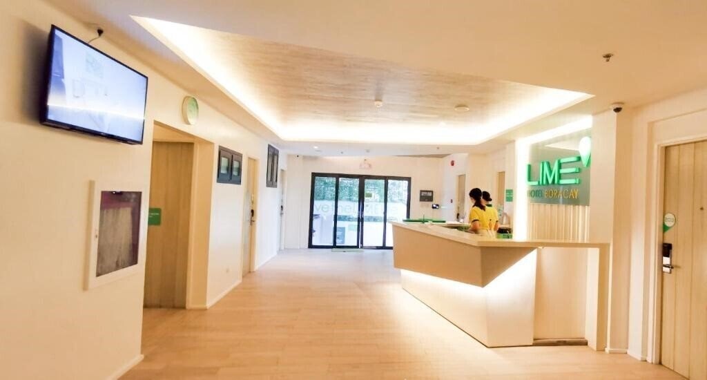 Фото Lime Hotel Boracay 3*