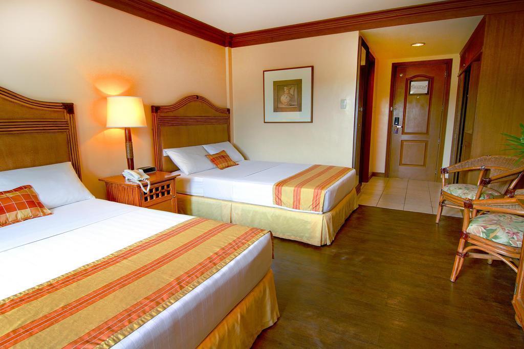 Фотографія Best Western Boracay Tropics 4*