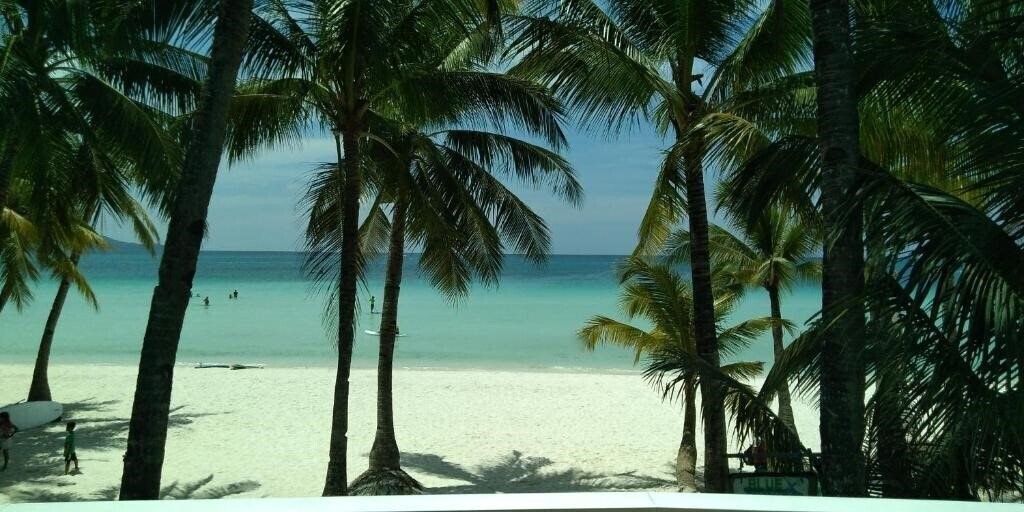 Зображення Bluewaves Beach House 3*