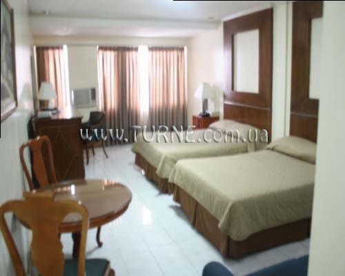 Отель Garden Plaza Hotel 3*