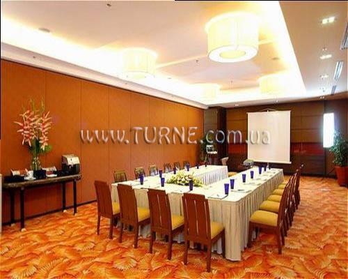 Фото Crowne Plaza Galleria 5*