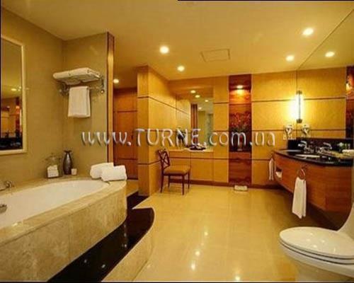 Готель Crowne Plaza Galleria 5*