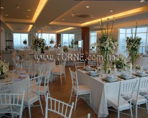Отель Lancaster Hotel Manila 3*
