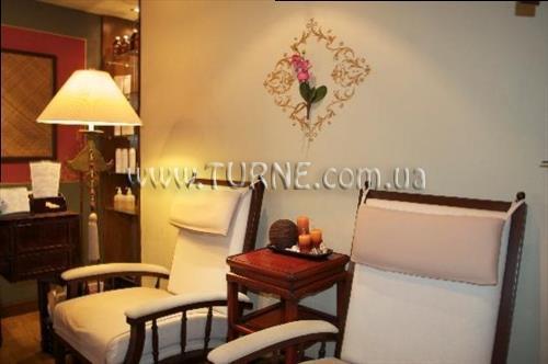 Отель The A Venue Hotel Suites 3*