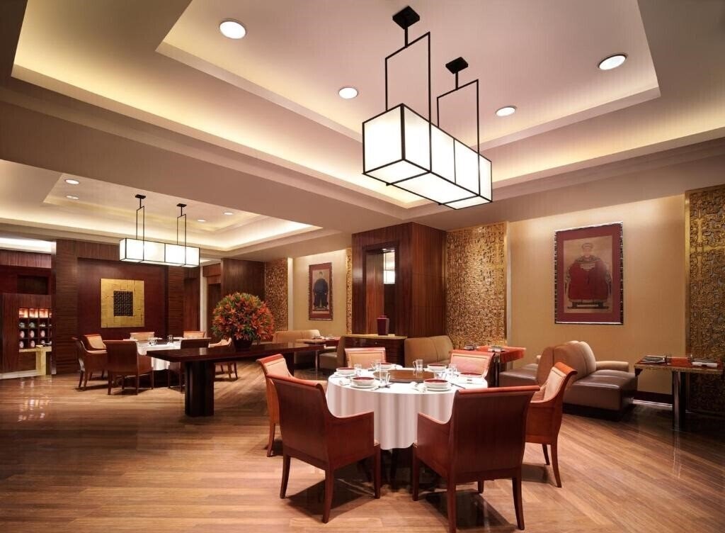 Фотографія New World Manila Bay Hotel 5*