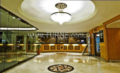 Фото Berjaya Manila Hotel 3*