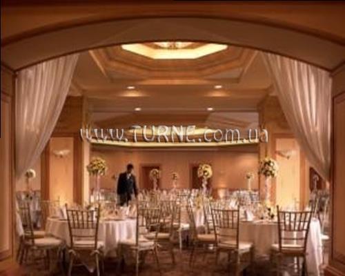 Зображення Traders Hotel Manila 4*